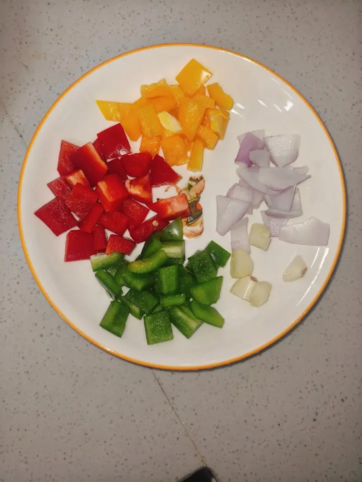彩椒炒牛肉 第 3 步