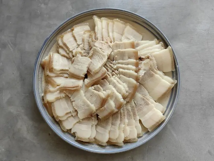 回锅肉 第 5 步
