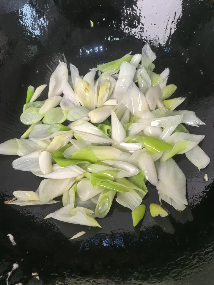 大葱炒鸡蛋 第 7 步