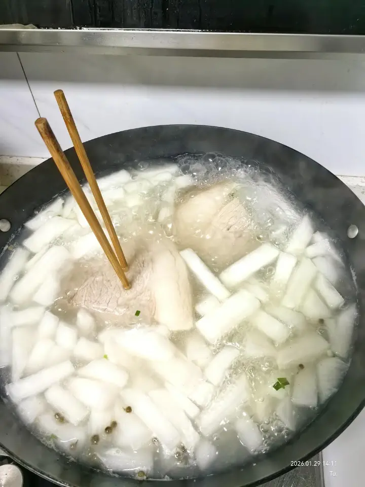 蒜苗回锅肉 第 5 步