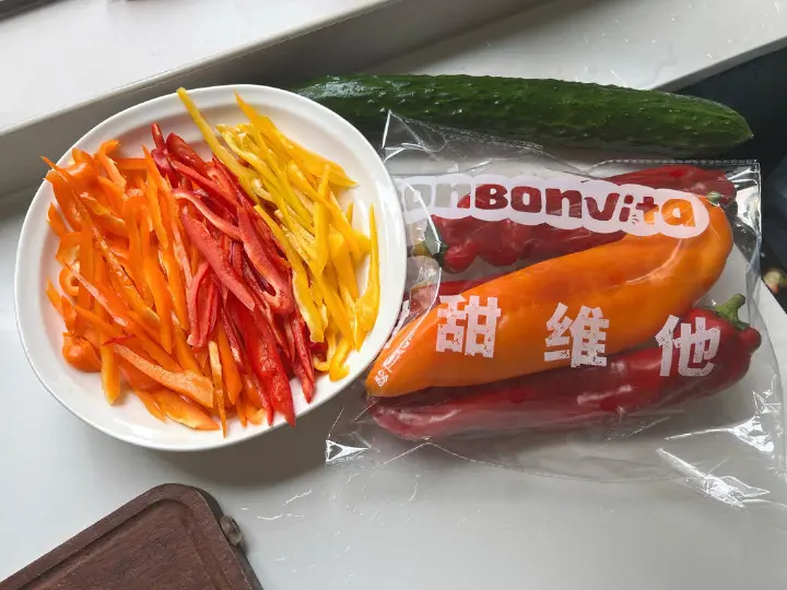 彩椒炒牛里脊 第 2 步