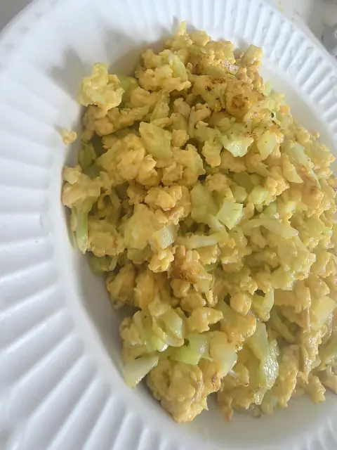 花菜炒蛋