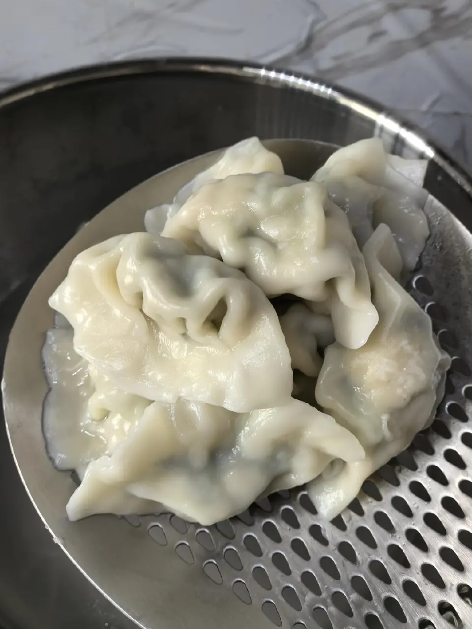 韭菜猪肉饺子成品图