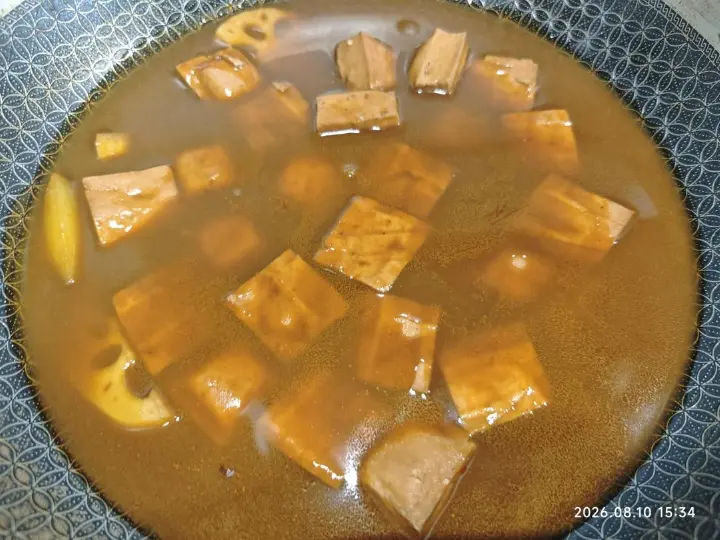 家常卤鸭货拼蔬菜 第 4 步