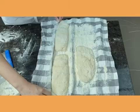 免揉恰巴塔欧包 第 35 步