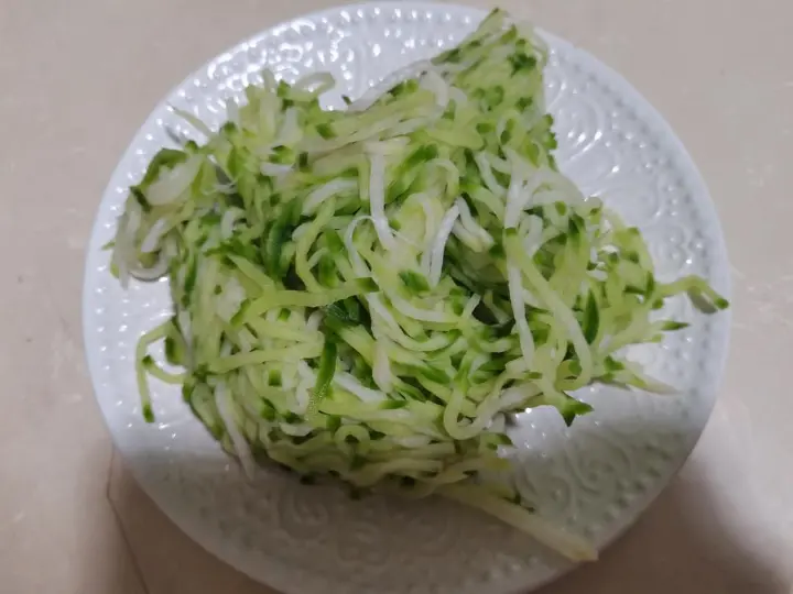 酸辣腌萝卜丝 第 6 步