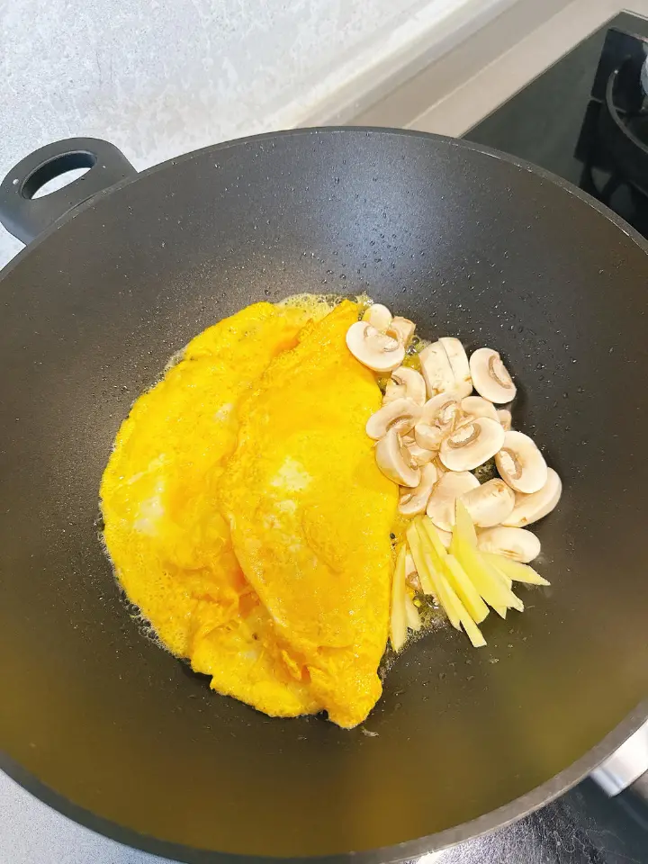 裙带菜豆腐蛋花汤 第 7 步