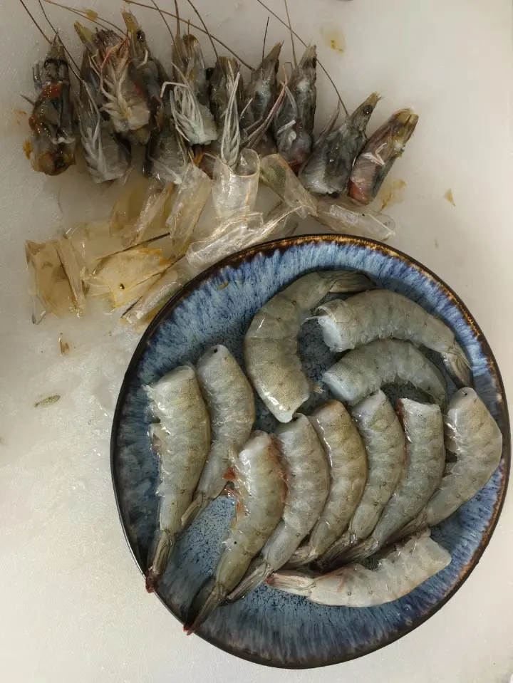 蒜蓉海鲜粉丝煲 第 5 步