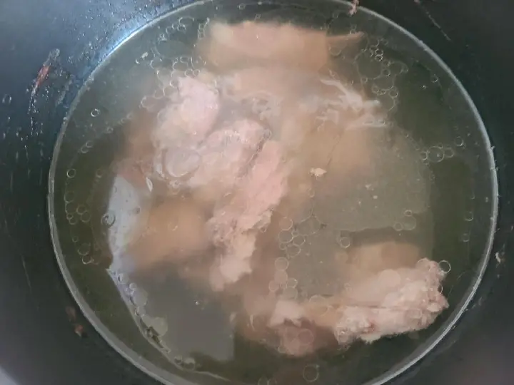 盐水猪排骨 第 7 步