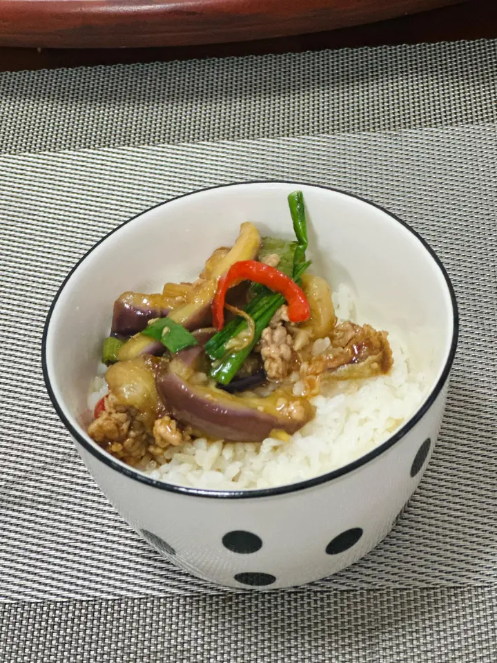 咸鱼茄子煲 第 17 步
