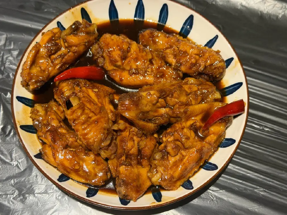 可乐鸡翅成品图