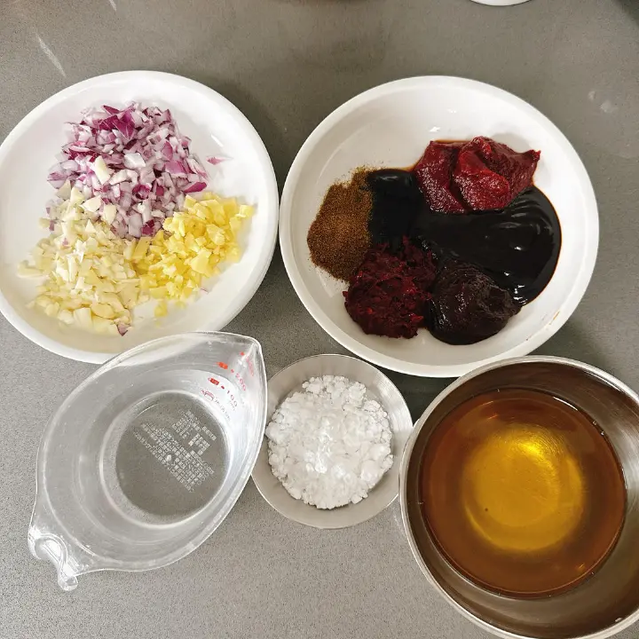 万能酱料 第 1 步