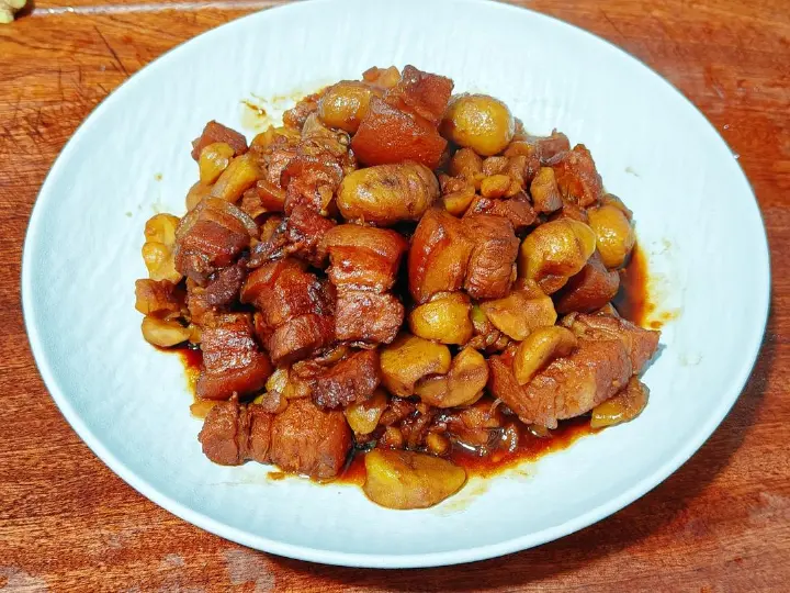 板栗烧肉 第 7 步