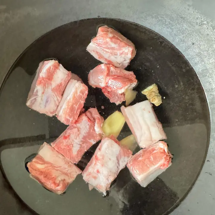 糖醋排骨 第 1 步