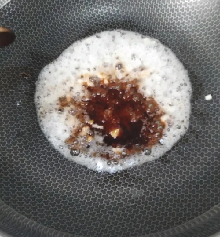 油菜炒香菇 第 8 步