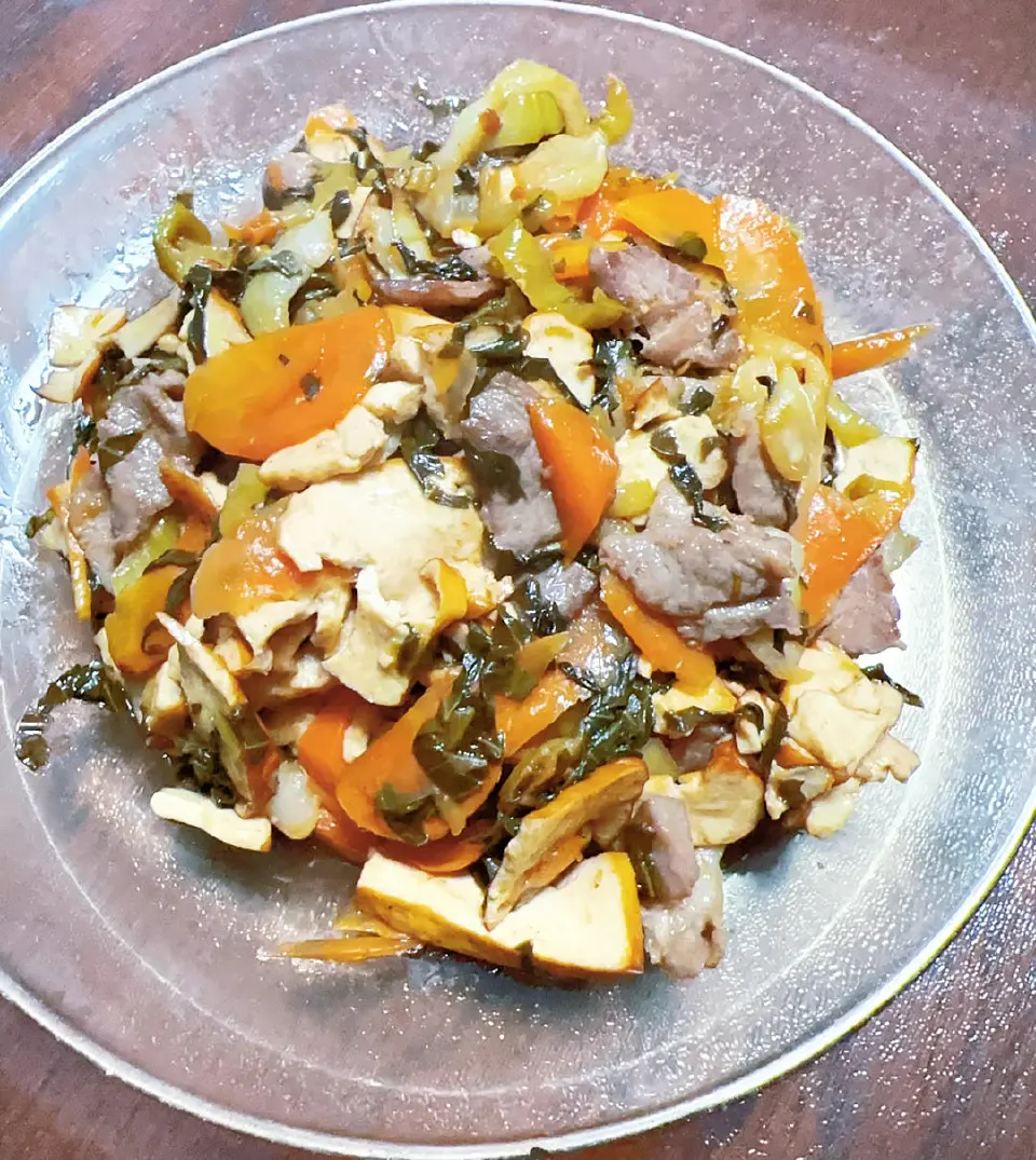 腌青菜炒肉丝豆干成品图