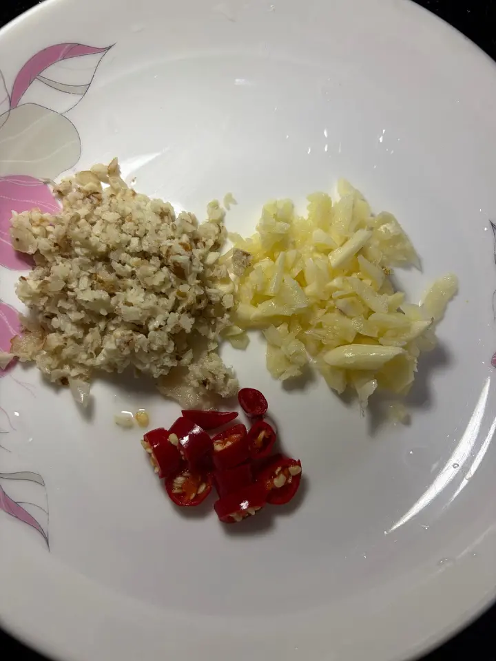 沙姜肉末焖冬瓜 第 3 步
