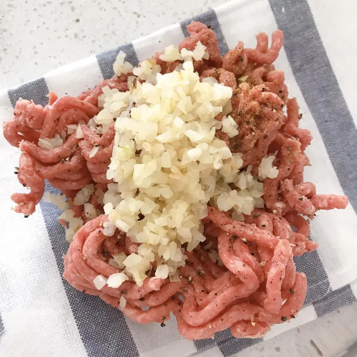 多汁汉堡牛肉饼 第 2 步