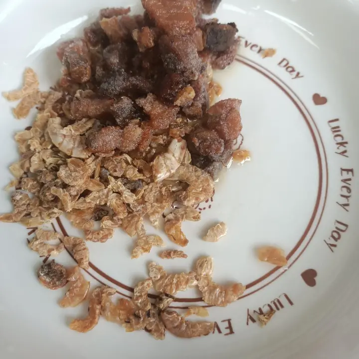 虾米五花肉渣炒包菜 第 2 步