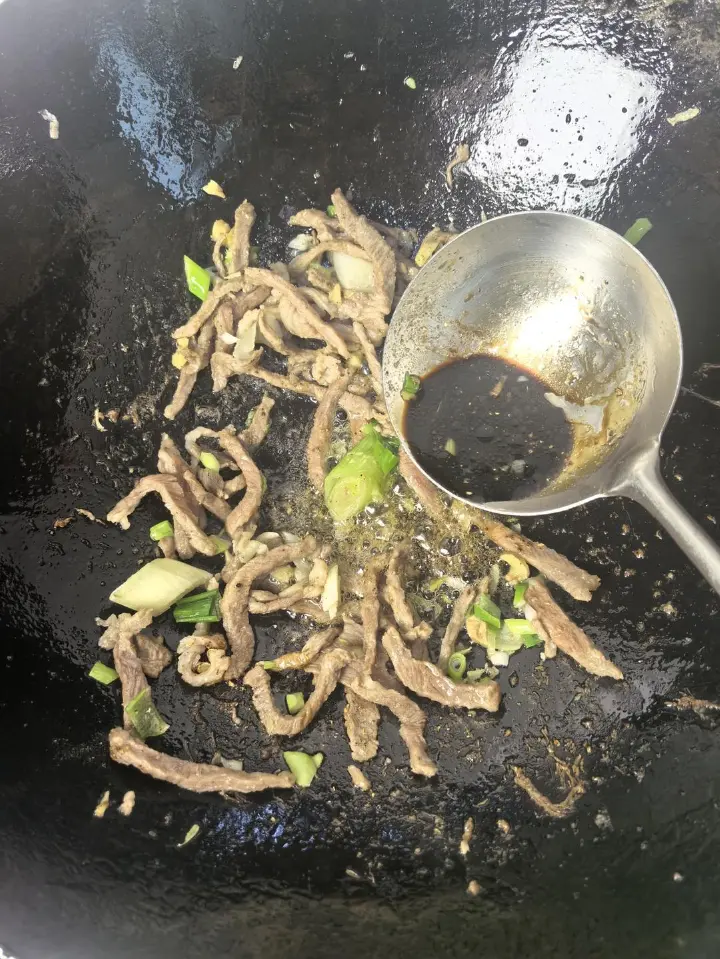茼蒿炖干豆腐 第 9 步