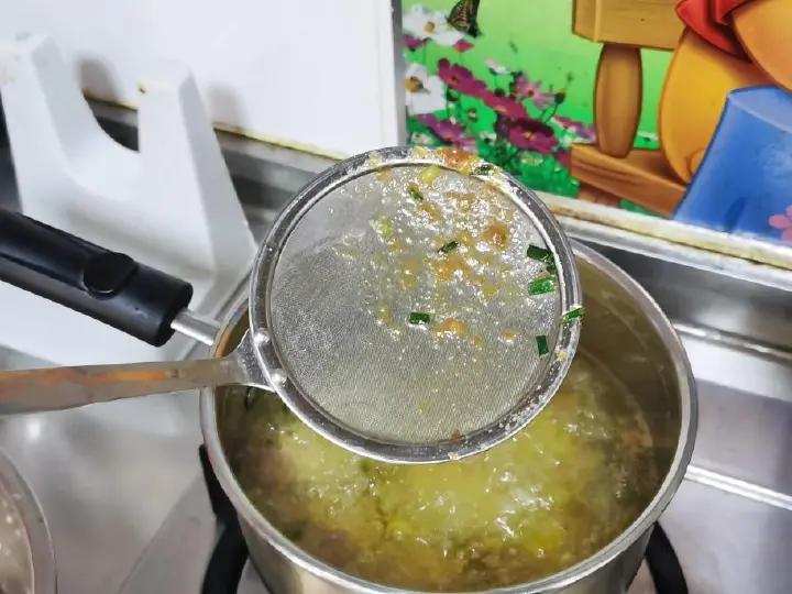 香葱小肉圆 第 8 步