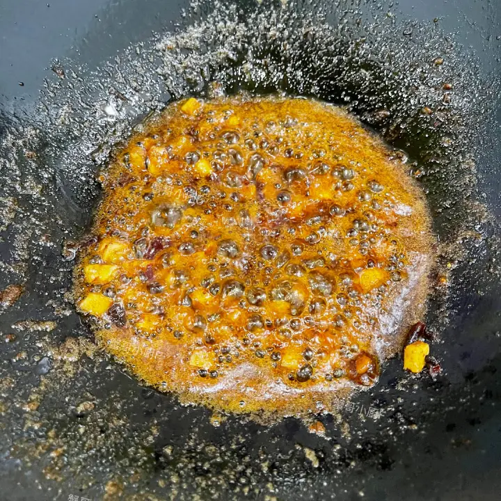 砂锅香辣焗大虾 第 4 步
