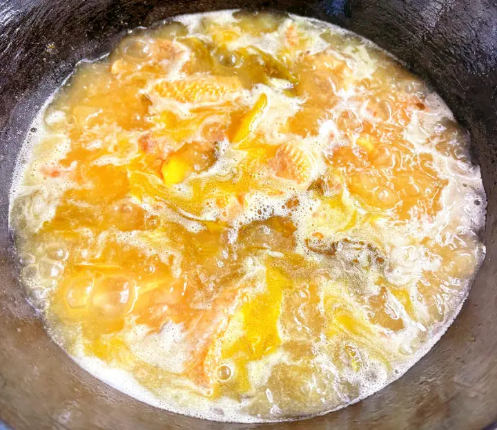 酸菜芋儿鸡 第 9 步