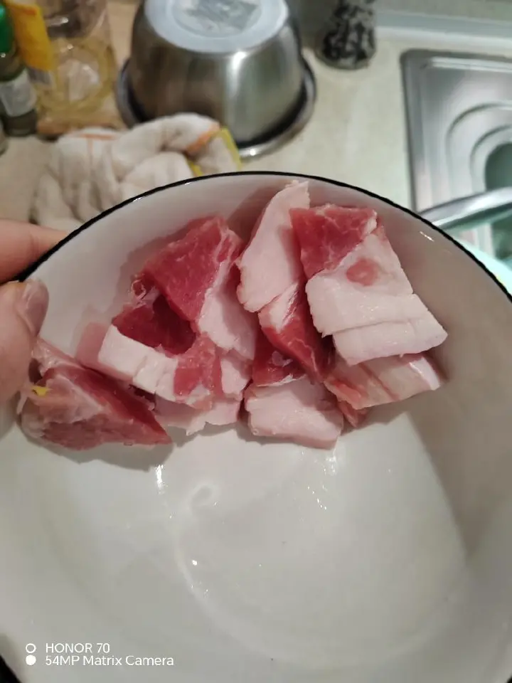 咸肉炖老豆腐 第 2 步