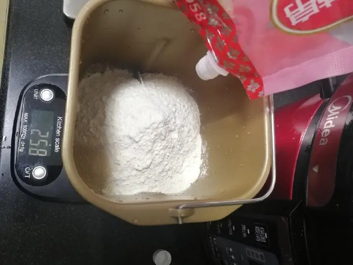 面包机松软吐司 第 2 步