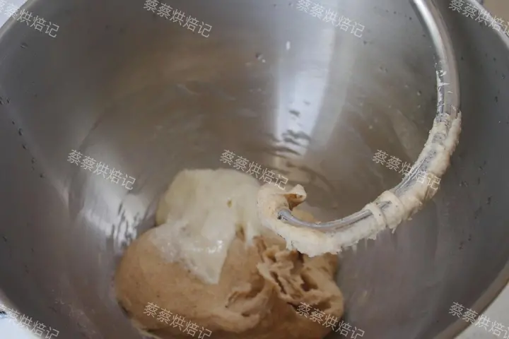 鸡枞菌香肠法棍面包条 第 3 步