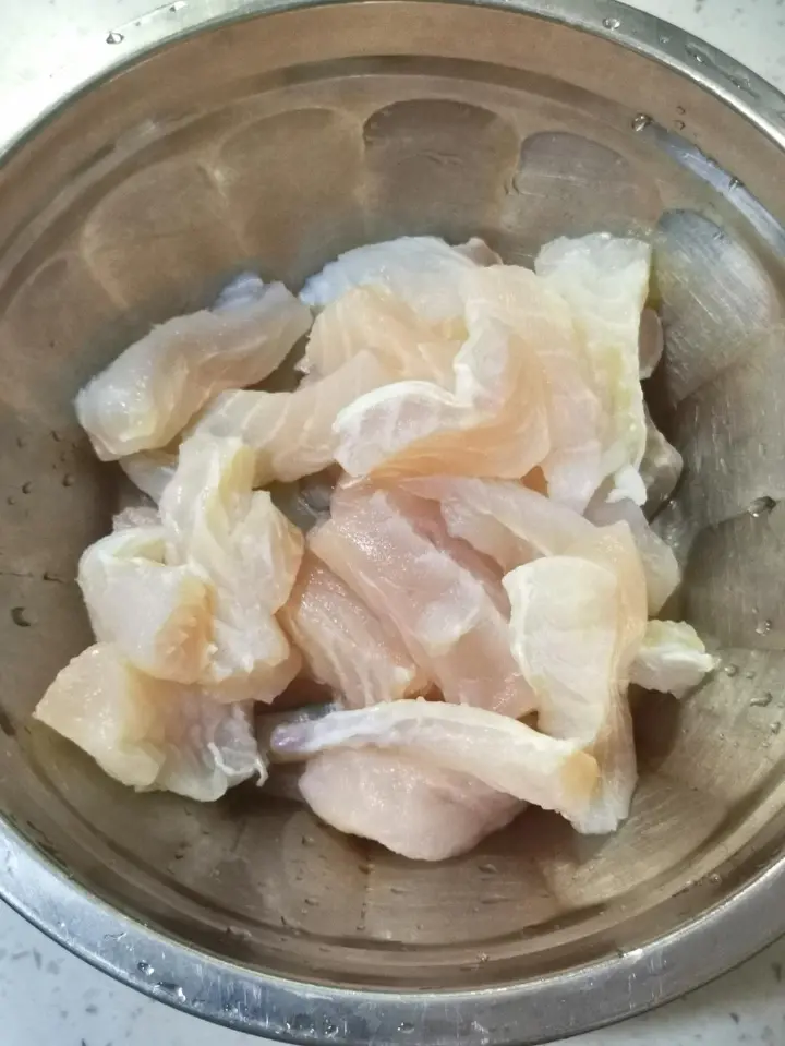 糖醋巴沙鱼条 第 2 步