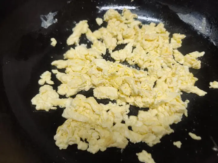 丝瓜木耳炒鸡蛋 第 5 步