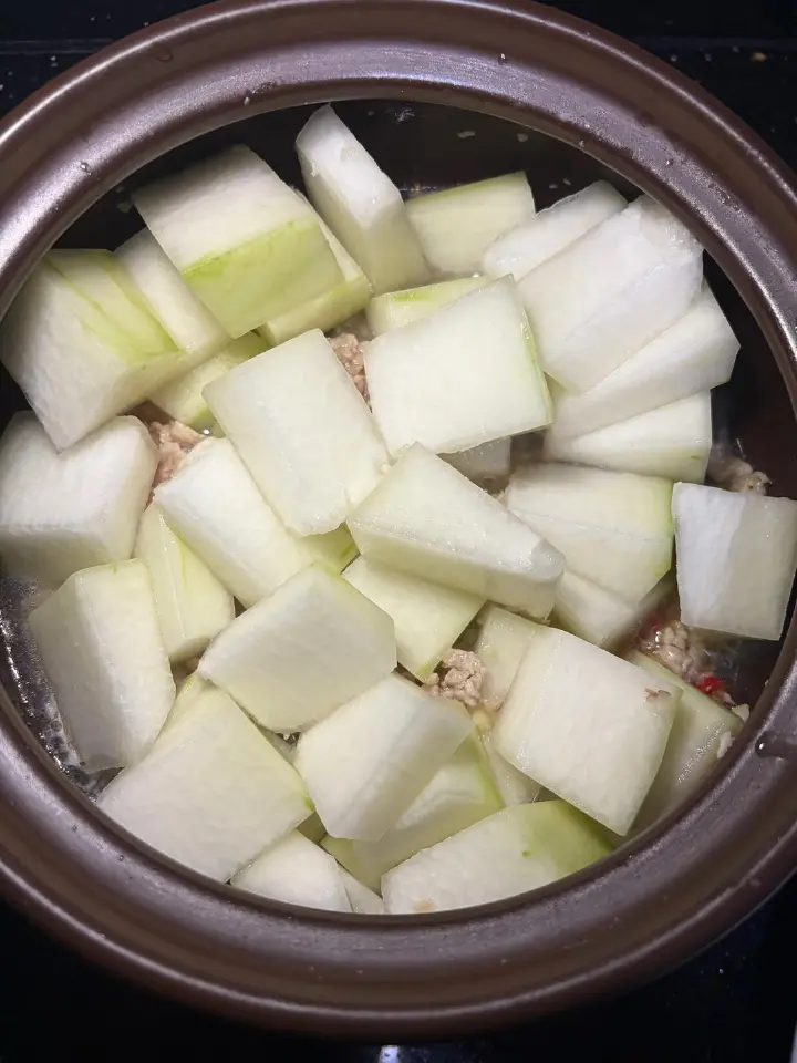 沙姜肉末焖冬瓜 第 6 步