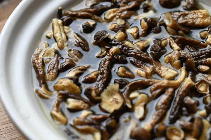 青椒炒鹿茸菌 第 1 步