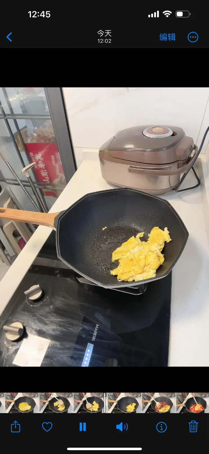 西红柿炒鸡蛋 第 4 步