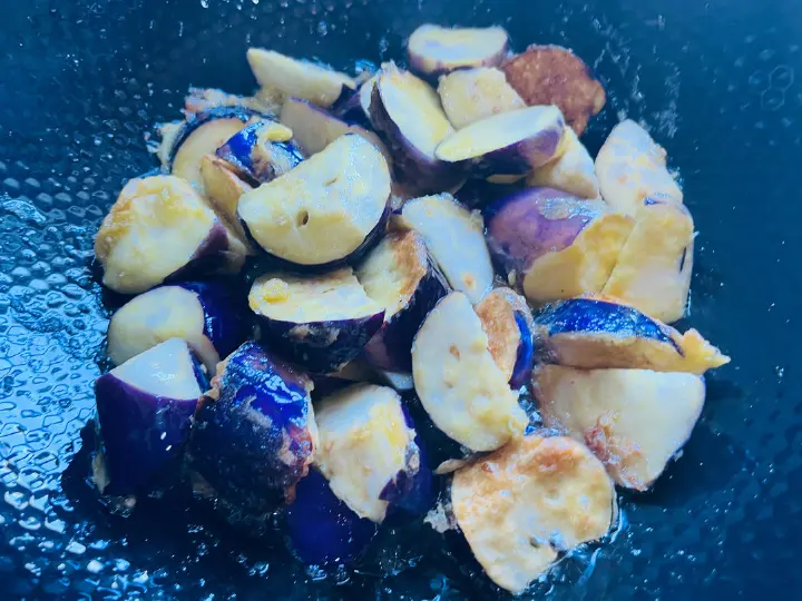 土豆烧茄子 第 6 步
