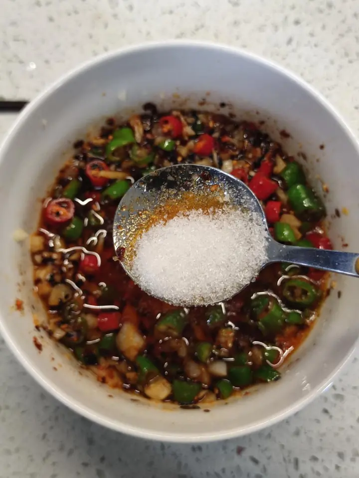 香辣鸡胸肉拌饭 第 10 步