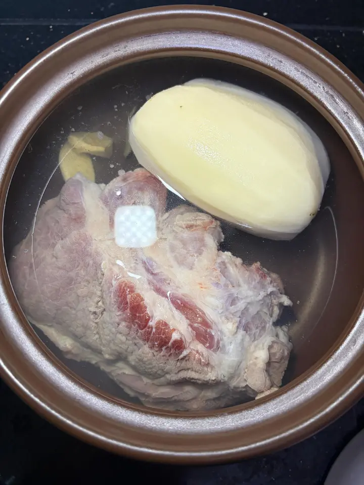 莲藕炖梅花肉 第 2 步