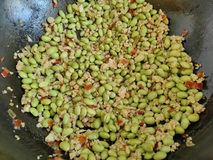 酱炒毛豆肉丁 第 7 步