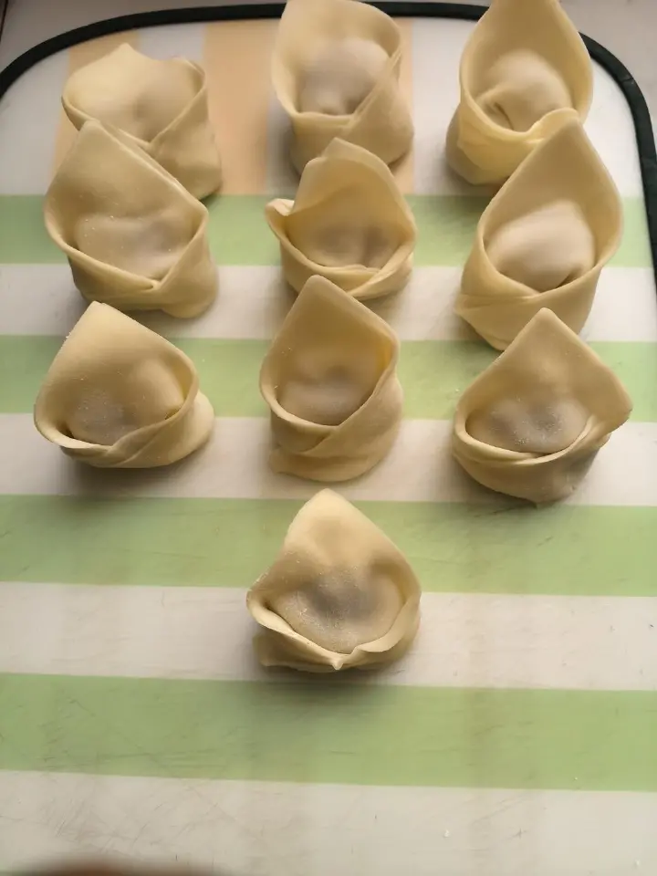 虾滑馄饨 第 5 步