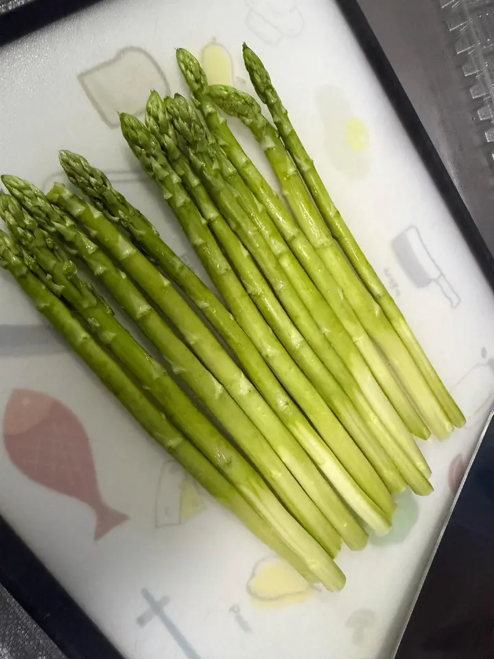 芦笋炒虾仁 第 2 步