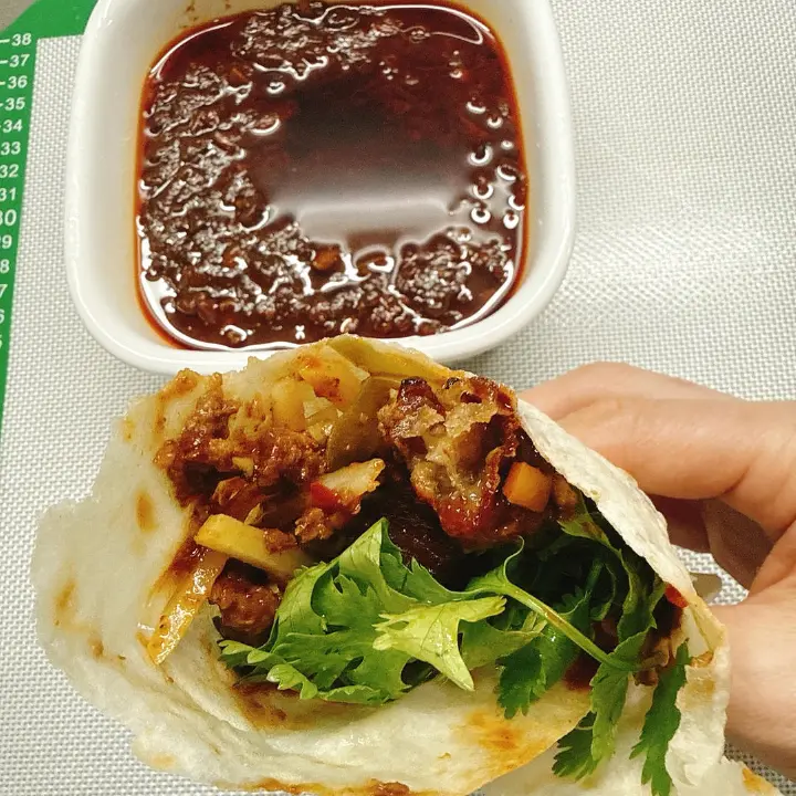 家常烫面卷饼皮 第 34 步