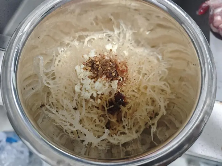 凉拌龙须菜 第 2 步
