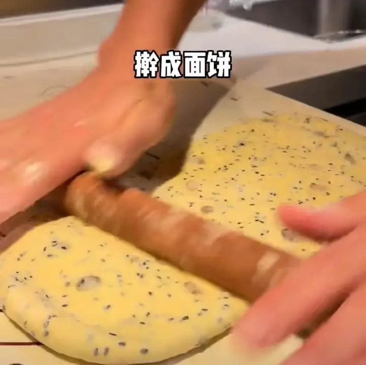 空气炸锅无油欧包 第 12 步