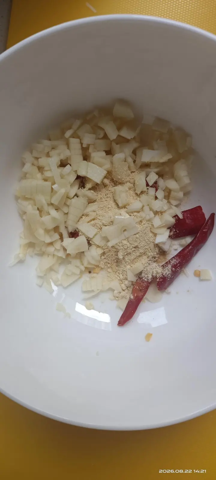 干锅藕片芹菜杂八串 第 5 步