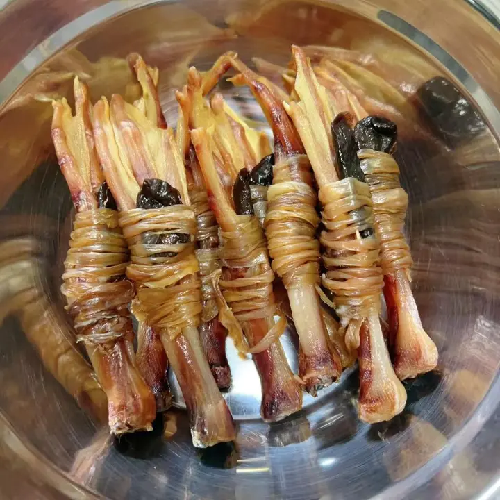 水阳三宝鸭脚包 第 1 步