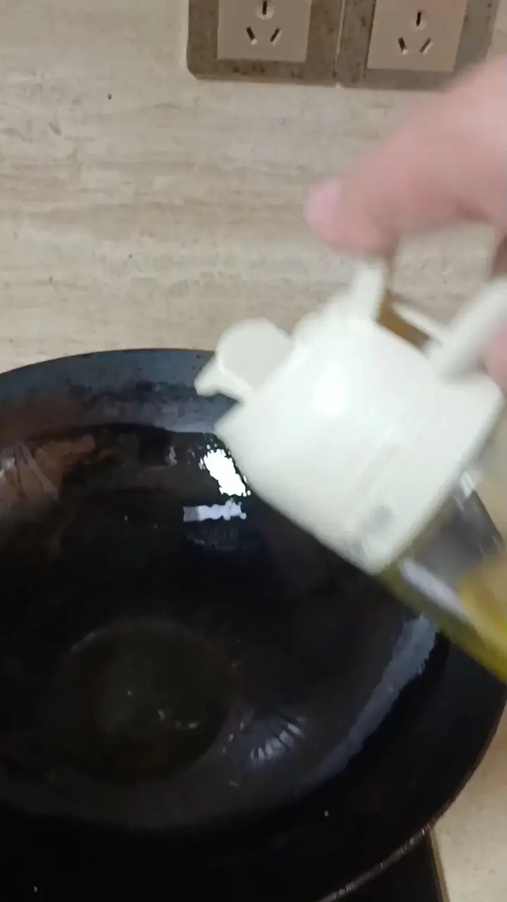 香煎半干鲅鱼 第 8 步