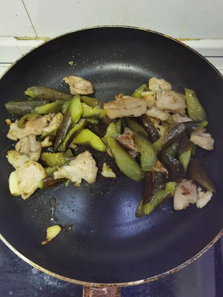 红烧茄子五花肉 第 9 步