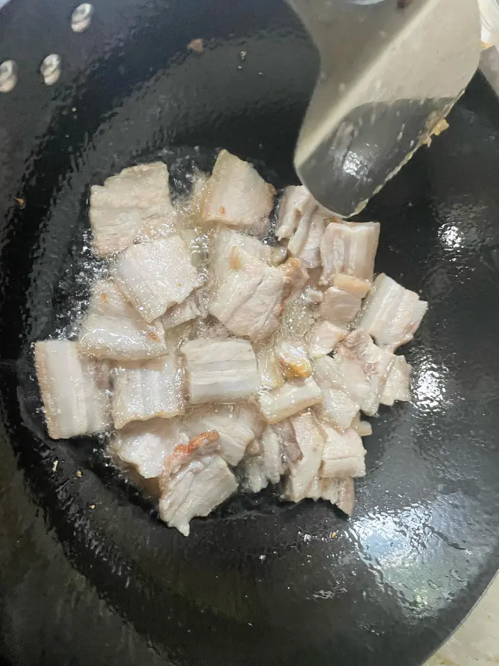 蒜苗回锅肉 第 5 步