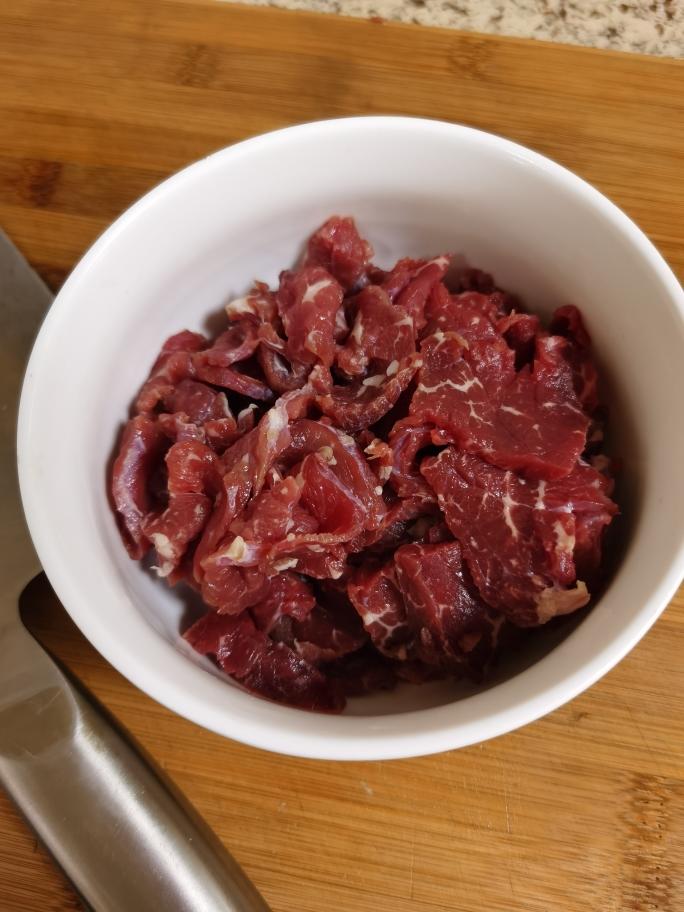 小炒黄牛肉 第 1 步